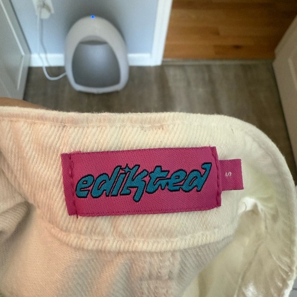 Edikted Bow Pocket Relaxed Jeans - Picture 4 of 4